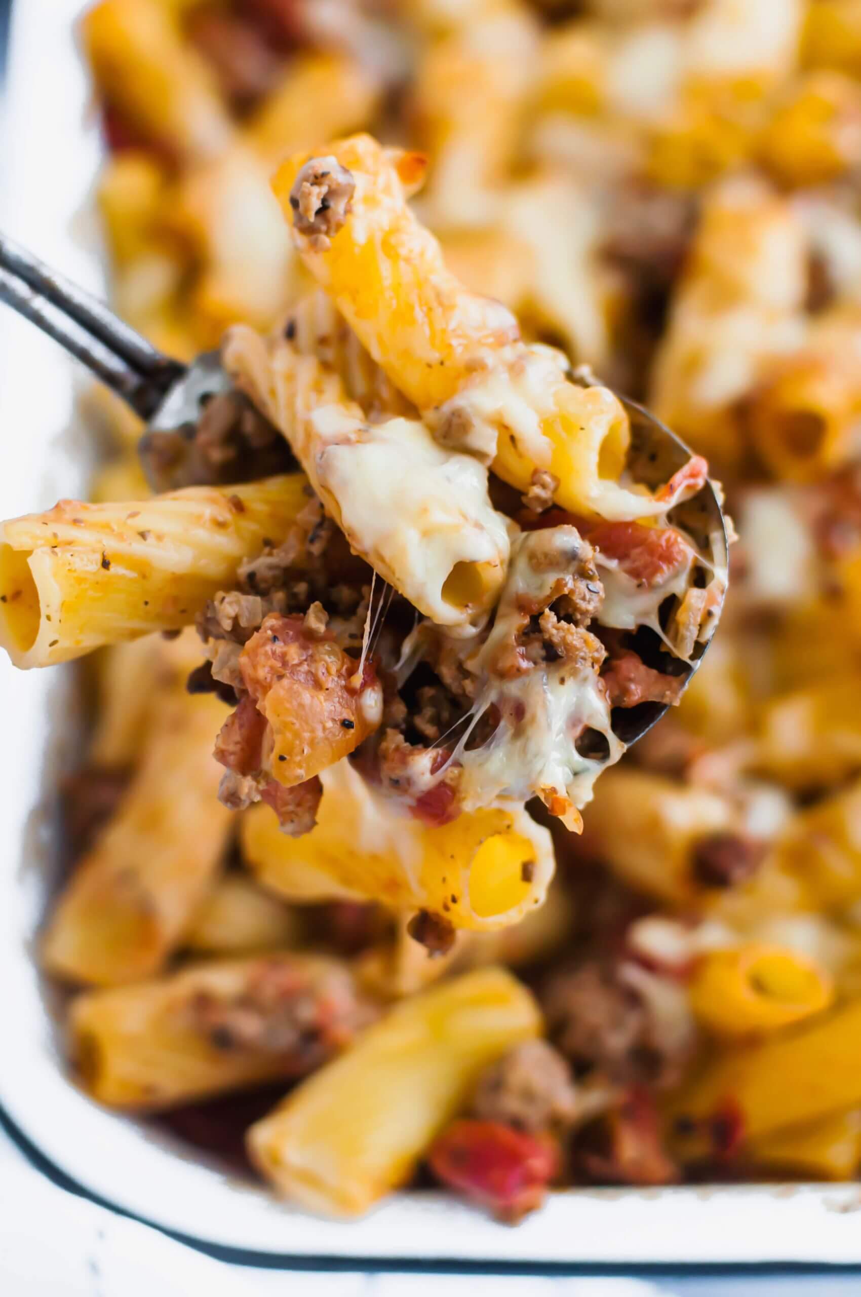 italian sausage and chianti tomato sauce pasta